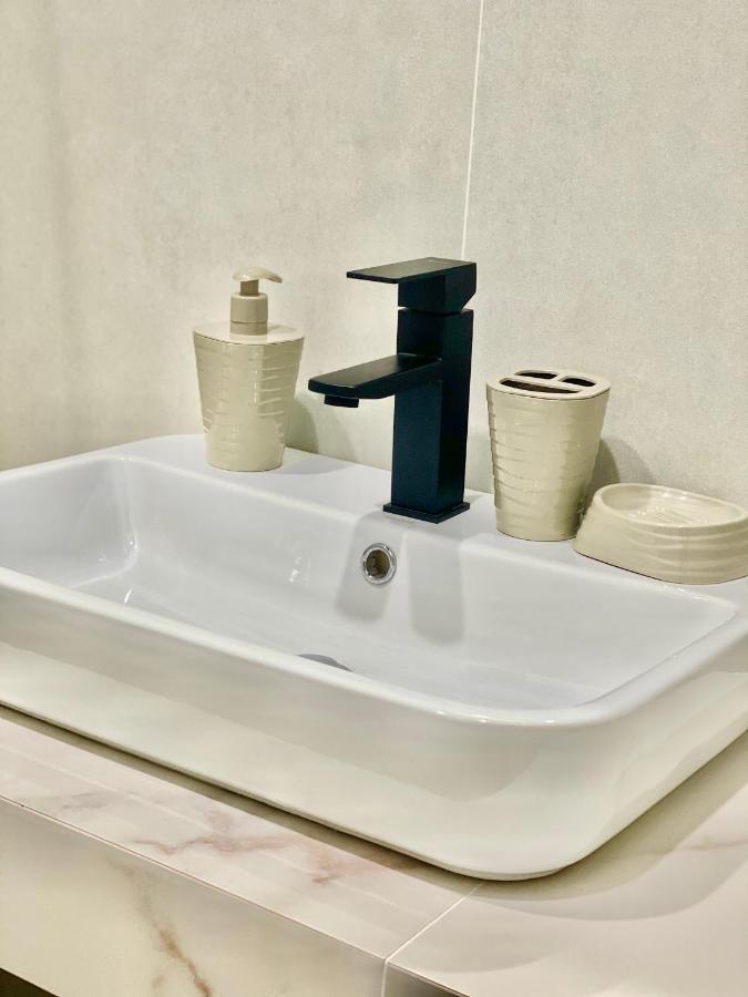 Al Mar Hotel Schaslyve Zewnętrze zdjęcie