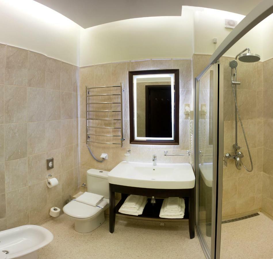 Al Mar Hotel Schaslyve Zewnętrze zdjęcie