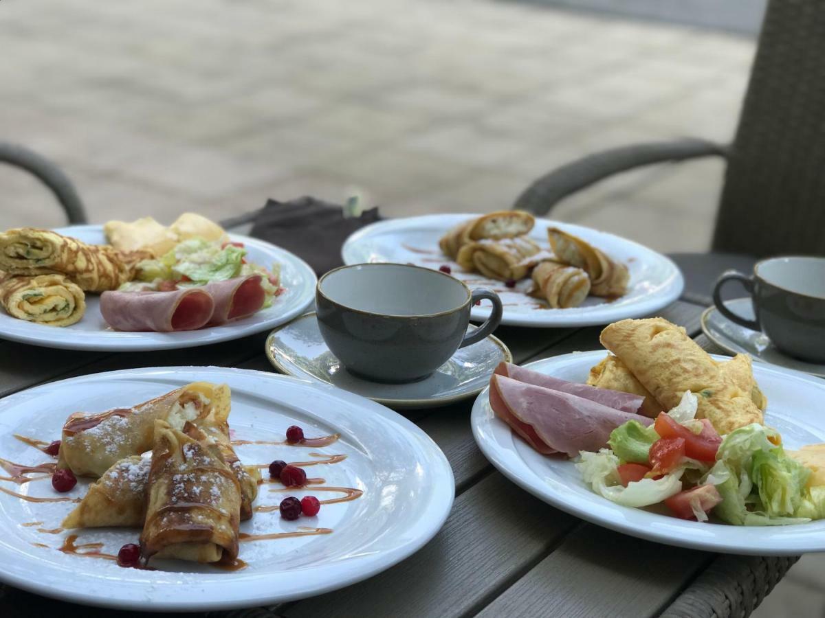 Al Mar Hotel Schaslyve Zewnętrze zdjęcie